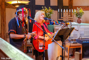 Konzert in Alt Placht, Kirchlein im Gr&uuml;nen: